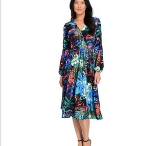 Allure Tropical Faux Wrap Dress Slit Lantern Sleeves Size Medium NWT